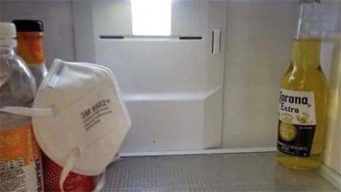 &Theta;&alpha; &kappa;ά&tau;&sigma;&omega; &mu;έ&sigma;&alpha;